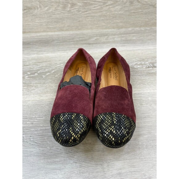 Josef Seibel Pippa 23 72923 Women's 6 Red Snake Embossed Cap Toe Moccasin Loafer - Picture 2 of 11